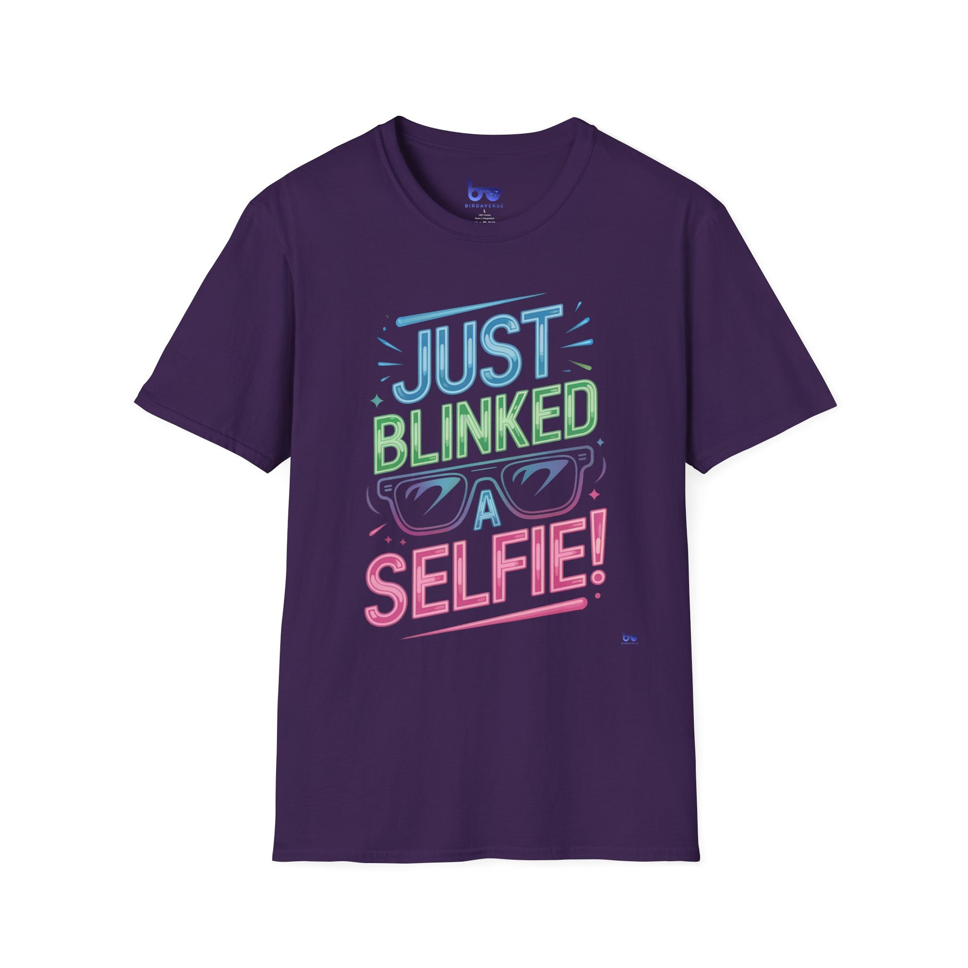 '' JUST BLINKED A SELFIE! ''