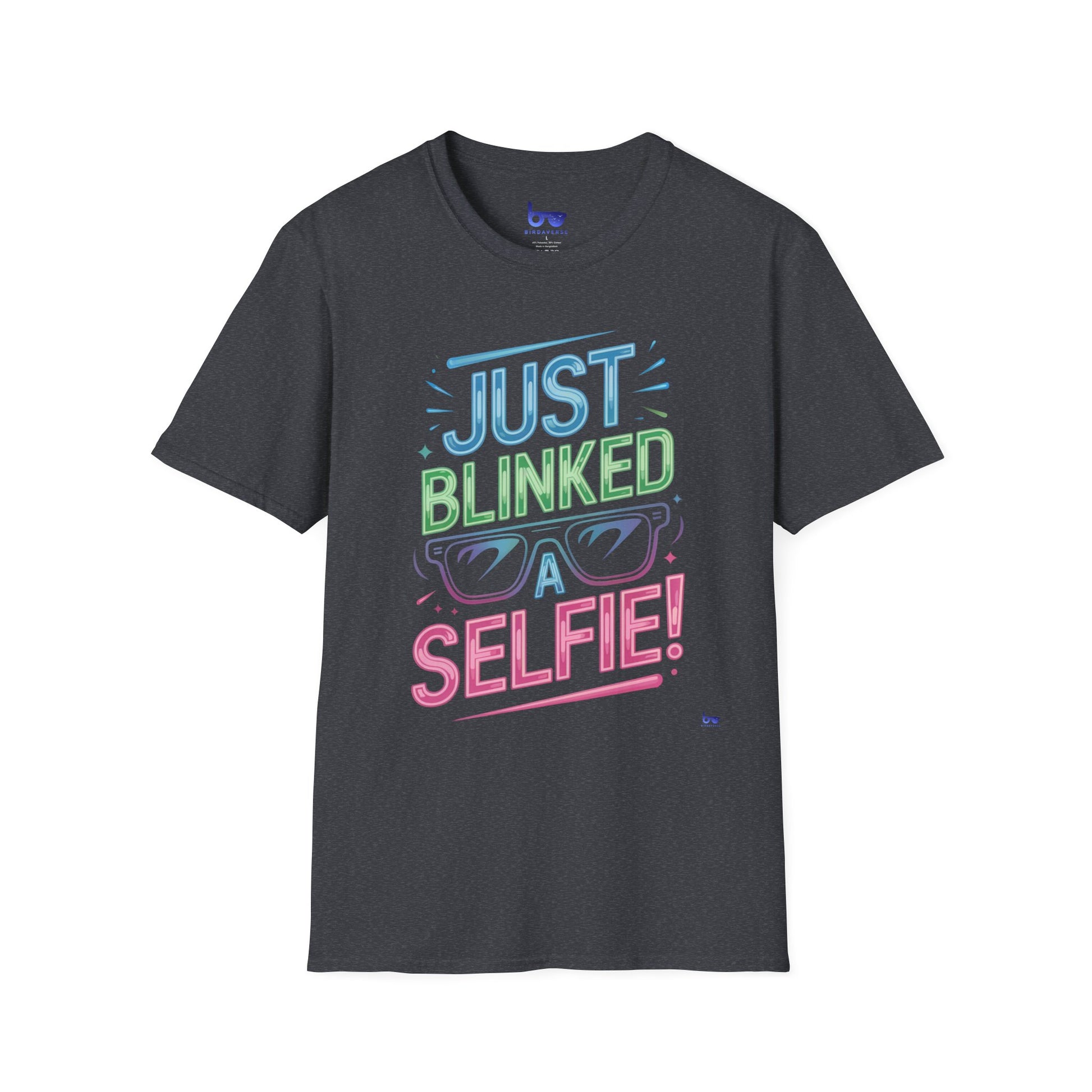 '' JUST BLINKED A SELFIE! ''