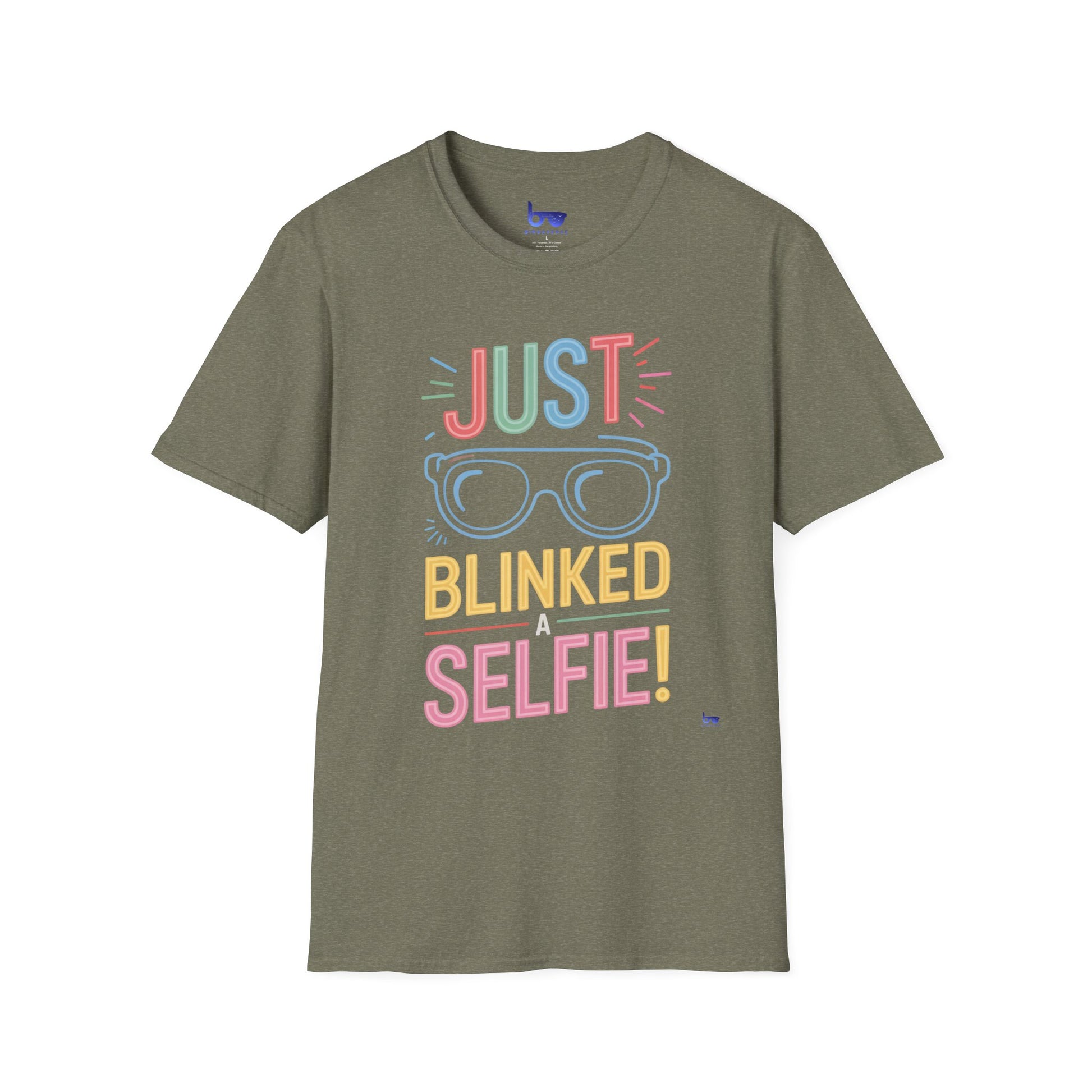 '' JUST BLINKED A SELFIE ! ''