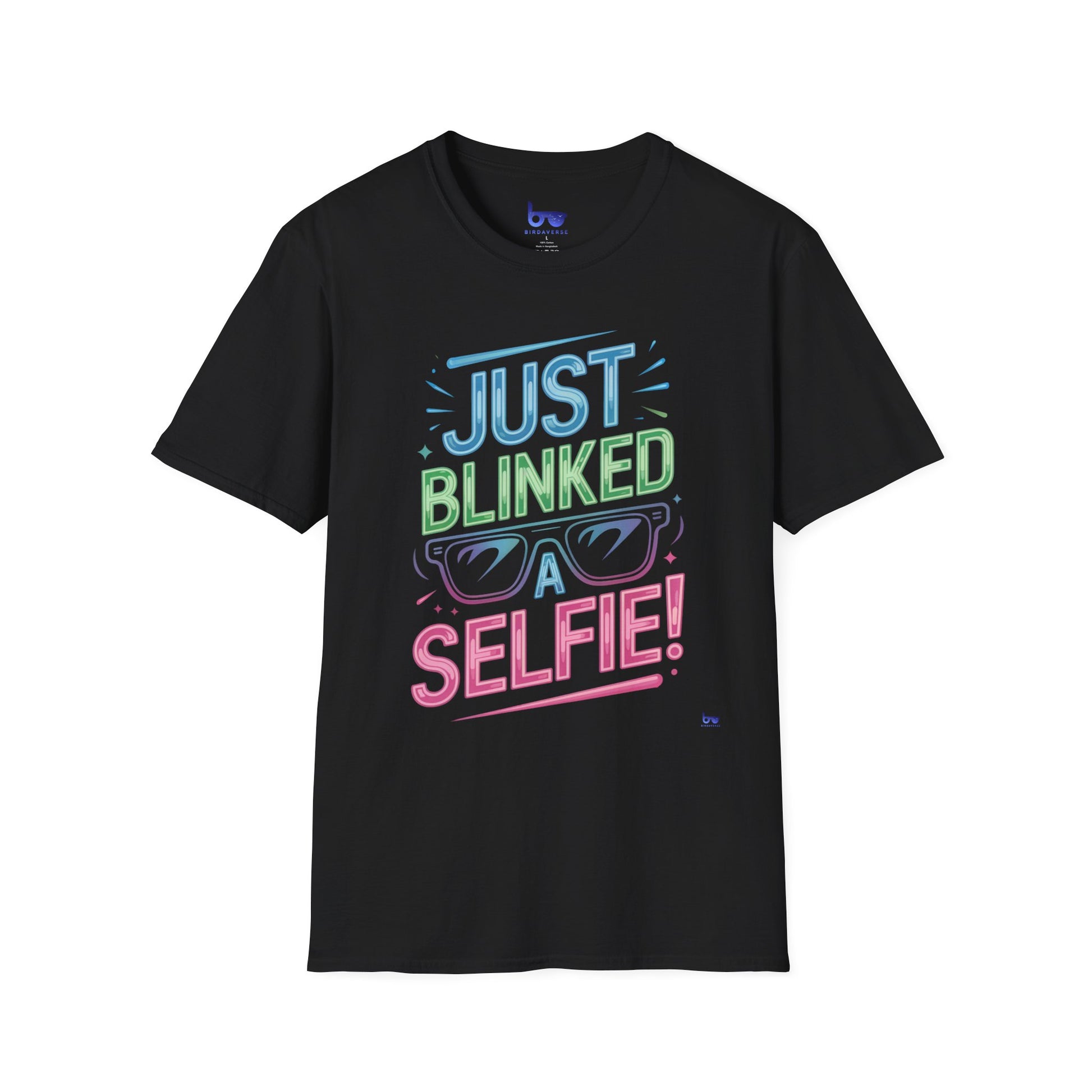 '' JUST BLINKED A SELFIE! ''