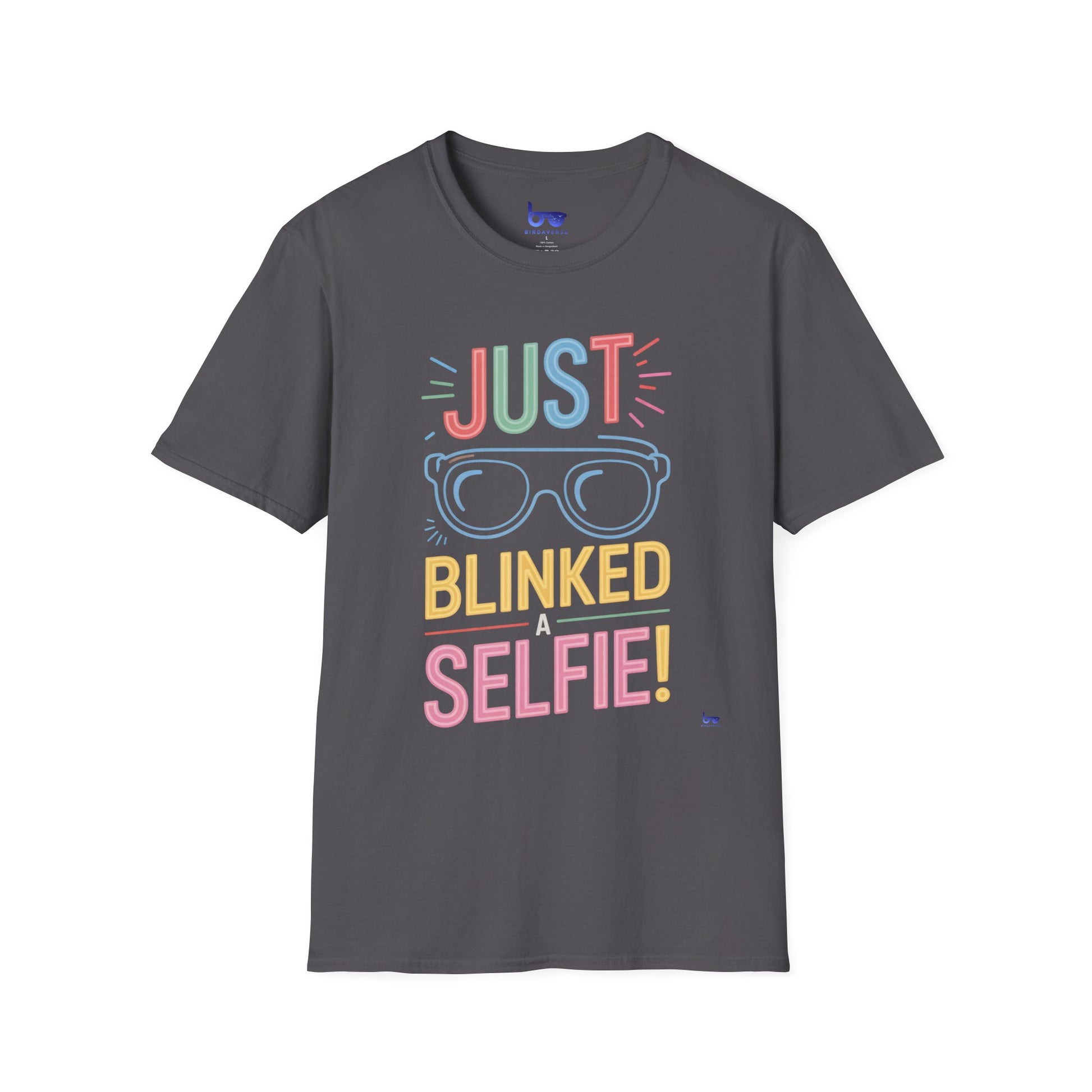 '' JUST BLINKED A SELFIE ! ''