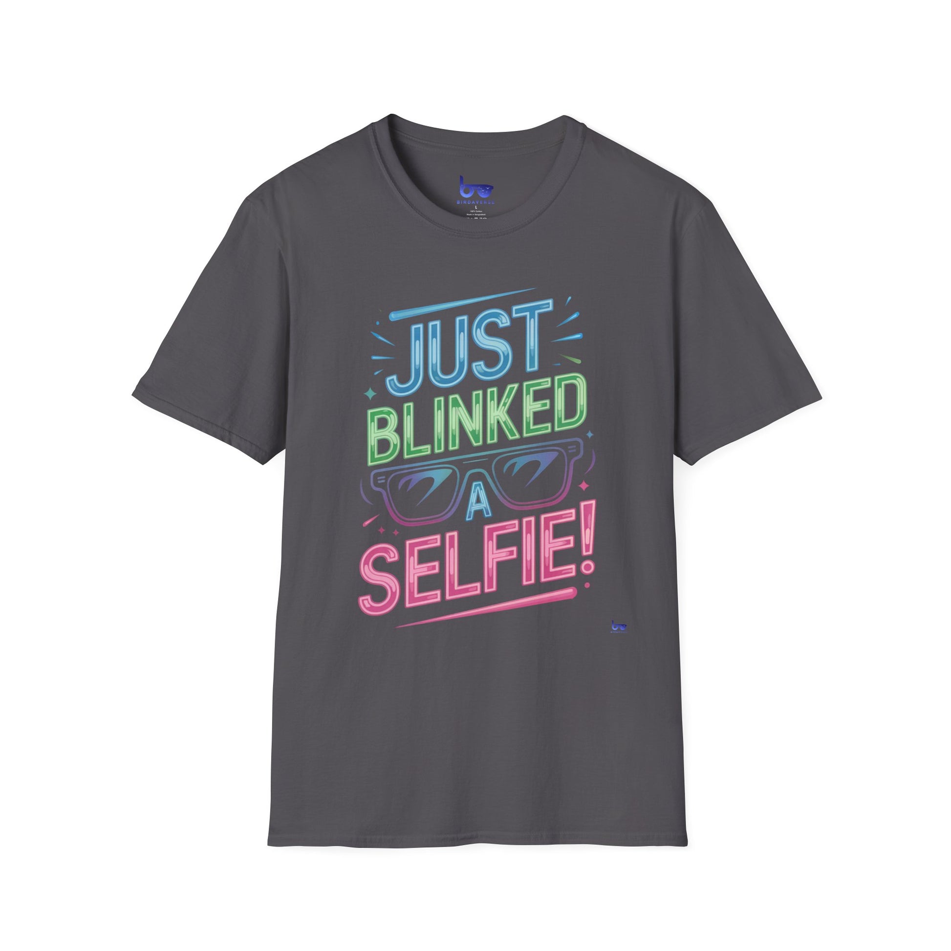 '' JUST BLINKED A SELFIE! ''